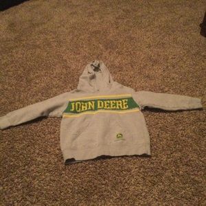 BOYS SWEATSHIRT